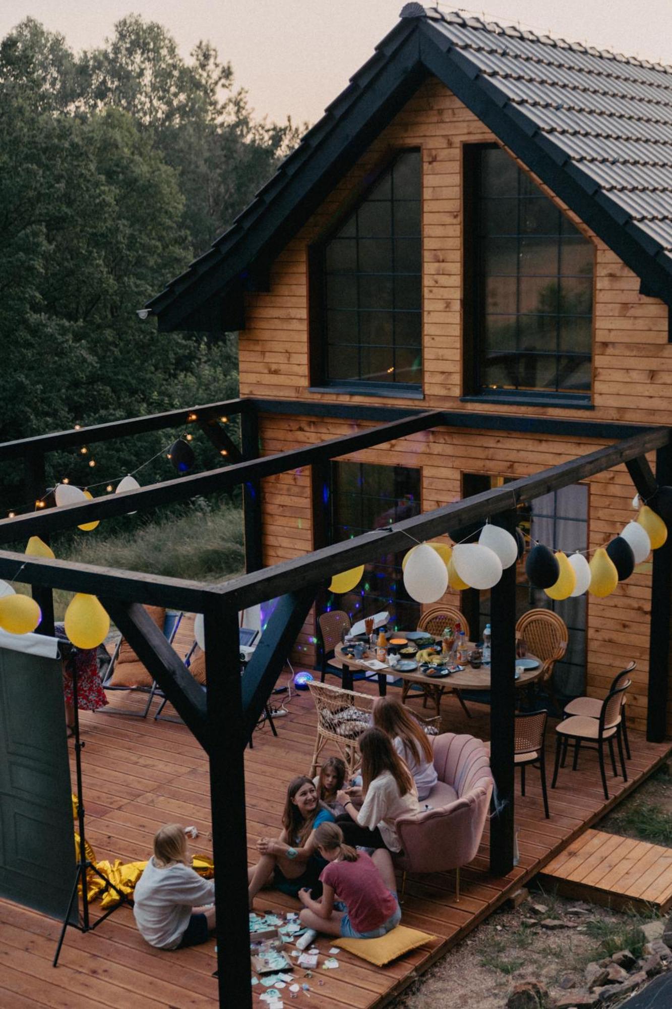 Dom Fotografa W Modrzewiach Villa Wlen Eksteriør billede